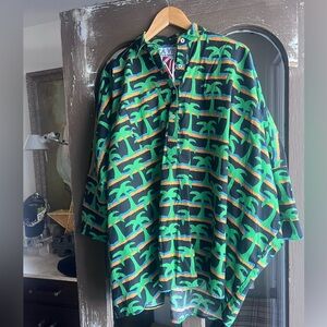 La Vie Style House Palm Tree Boyfriend Shirt